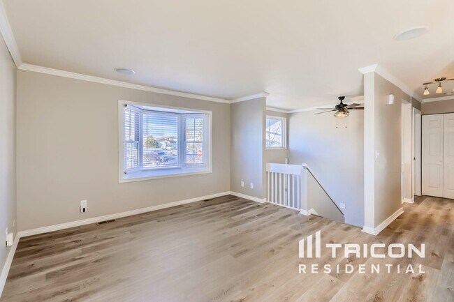 Foto del edificio - 13012 Lowell Ct
