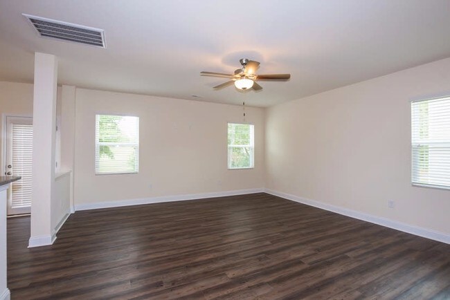 Foto del edificio - 4216 Cemkey Way Ct