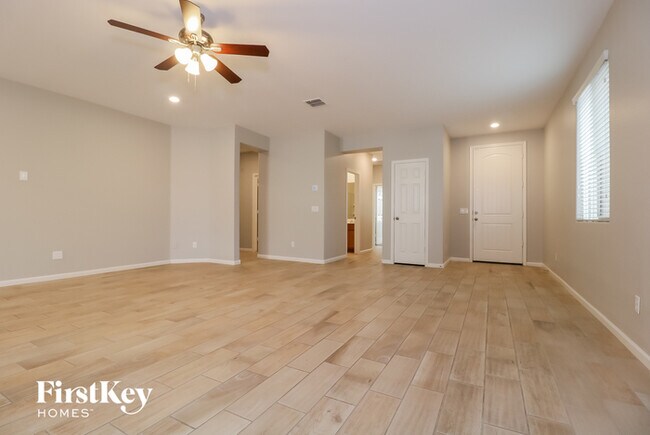 Building Photo - 19610 W Washington St