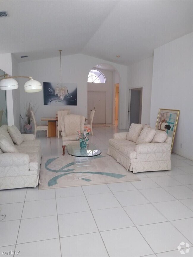 Apartamentos de renta en Regency Cove at Coral Lakes North con balcón