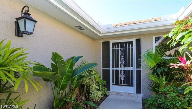 Foto del edificio - 402 Emerald Bay Cir