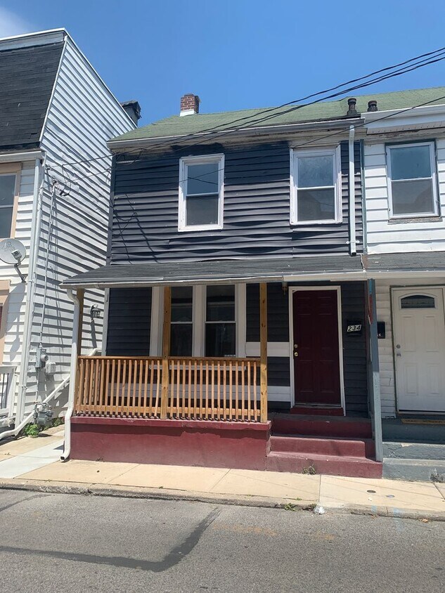 234 Green St, York, PA 17401 - House Rental in York, PA | Apartments.com