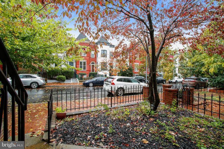 Primary Photo - 41 S St NW