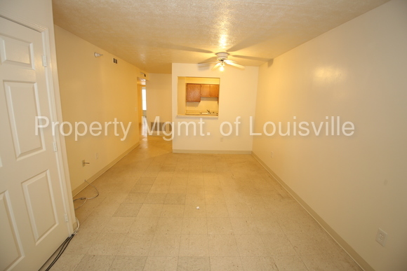 Building Photo - 1902 Ramser Ct