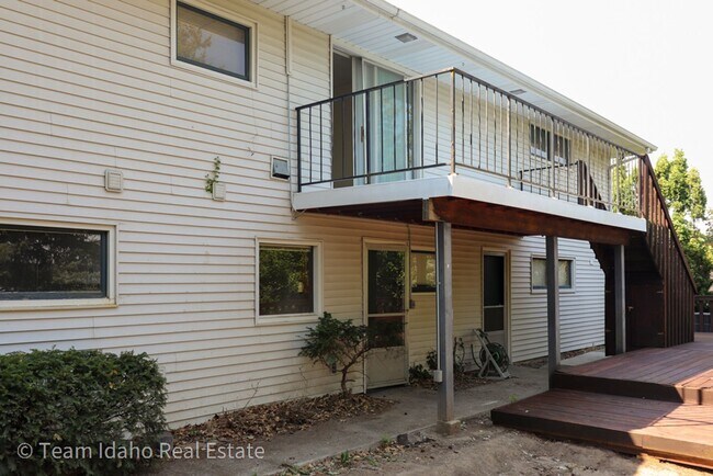 Building Photo - Williams Street Tri-Plex