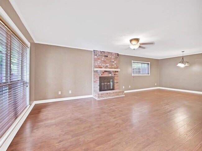 Foto del edificio - 3 Bedr/ 2.5 bath Beautiful Home in Humble, TX