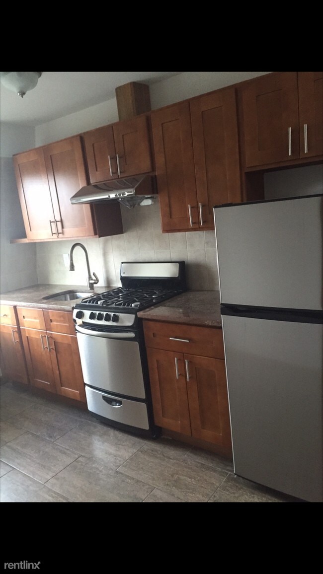 Foto del edificio - 2811 21st Ave