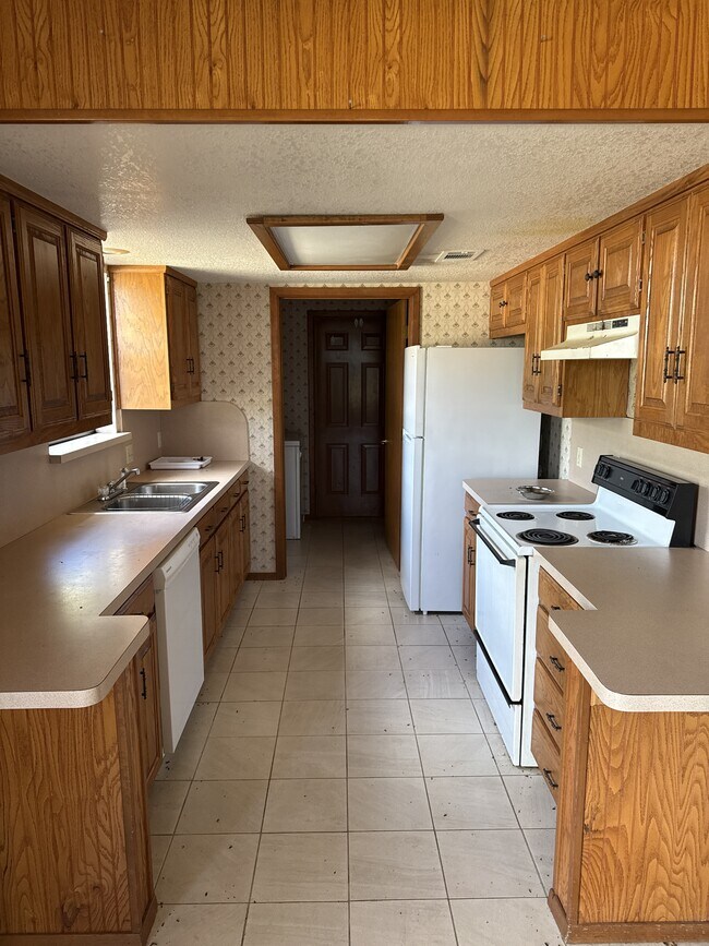 Foto del edificio - 110 N Crockett St