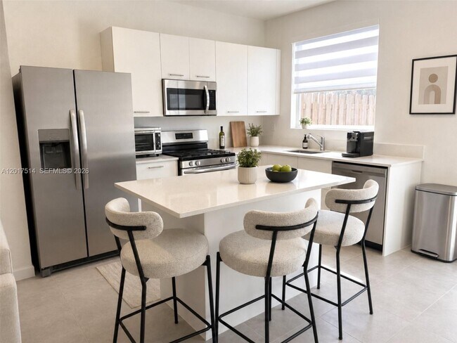Foto del edificio - 12184 NW 24th Pl