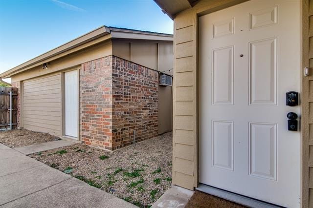 Building Photo - 10263 Aurora Dr