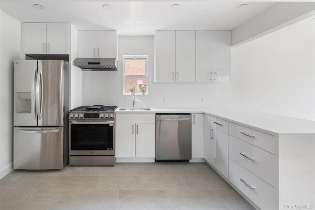 Foto del edificio - 58-14 84th St