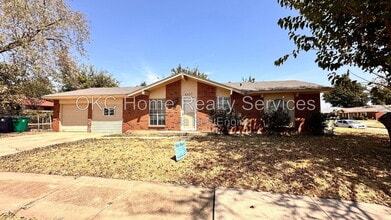 Building Photo - 8417 S Villa Ave