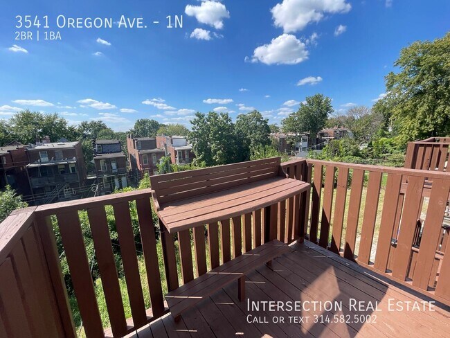 Foto del edificio - 3541 Oregon Ave