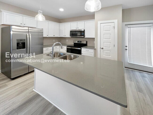 Foto del edificio - 49 River Birch Ln