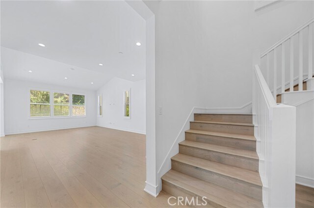 Building Photo - 154 Mezza Luna