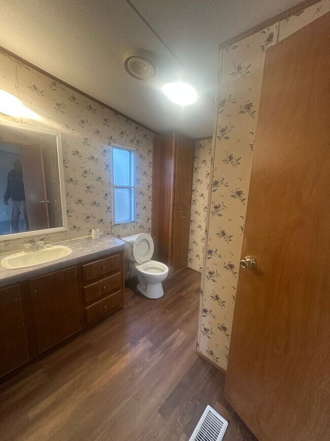 Foto del edificio - 3 Bed/2 Bath Mobile Home