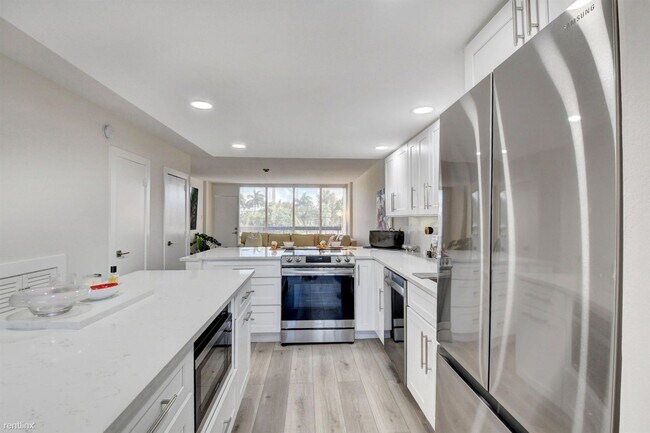 Foto del edificio - 2 br, 2.5 bath House - 1401 S Federal Hwy ...