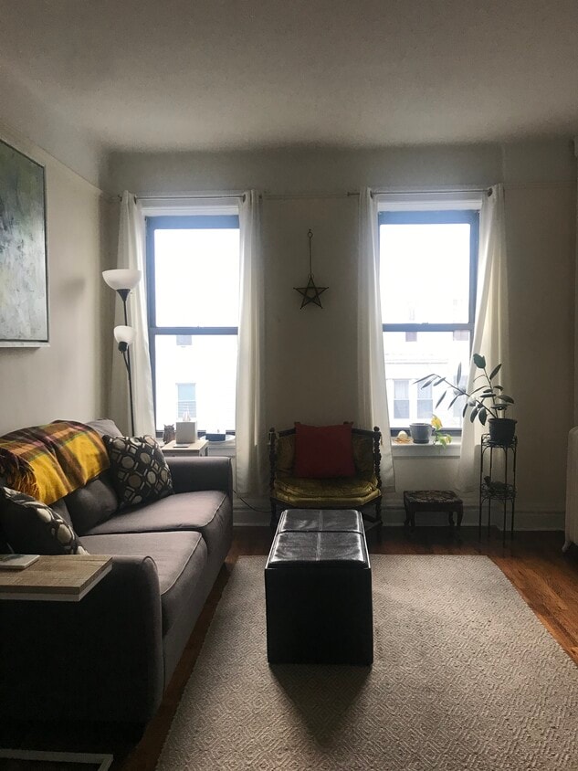 Primary Photo - 30 33rd St