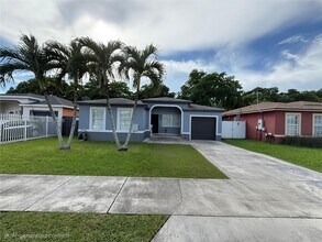 Building Photo - 27070 SW 134th Pl