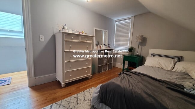 Building Photo - 116 M St