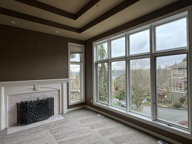 Foto del edificio - Classic modern home in Kirkland!