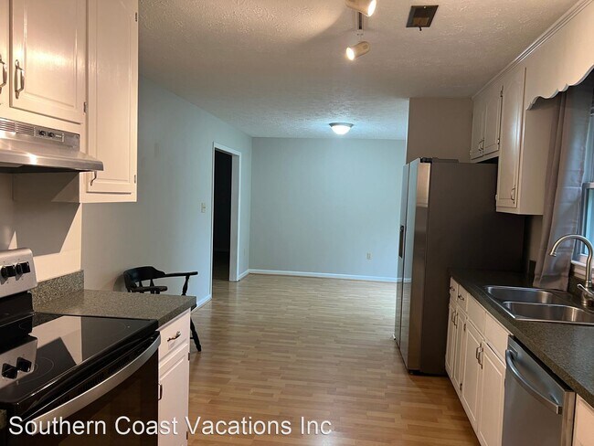 Building Photo - 3 br, 2 bath House - 904 Veneda Court