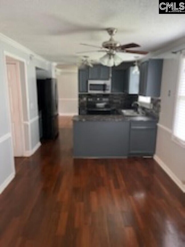 Building Photo - 114 Crossbow Ct