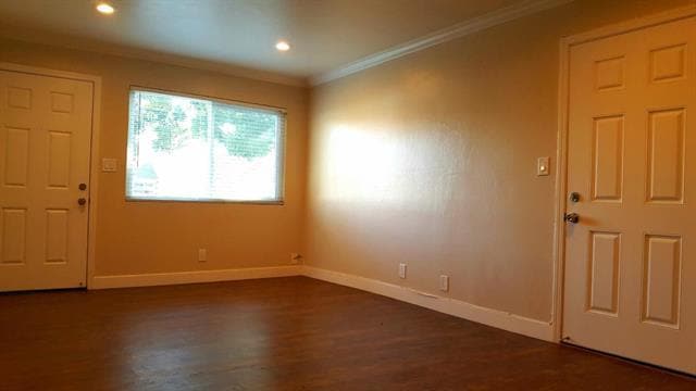 Building Photo - 602 Hopkins Ave