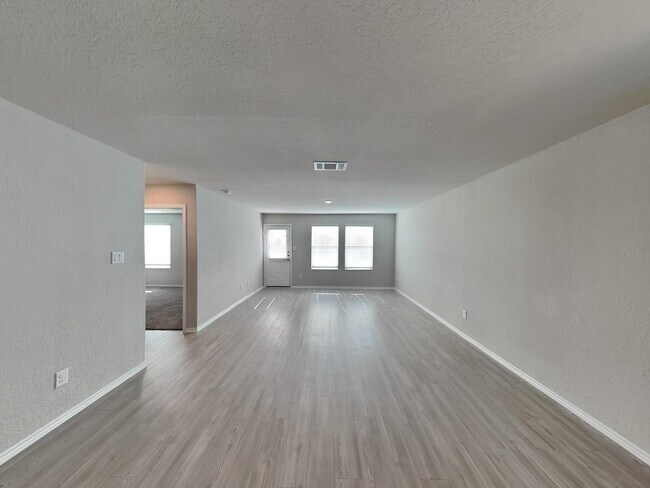 Foto del edificio - 144 Hollywood Dr