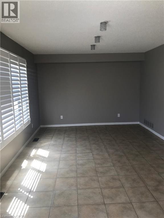 Building Photo - 59 McFarlane Dr