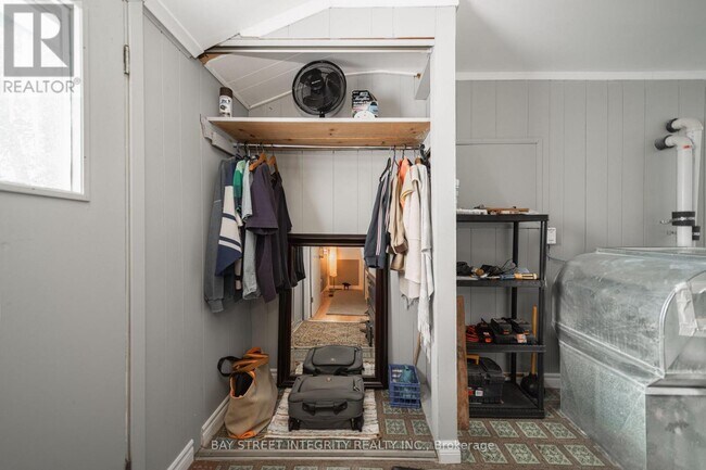 Photo du bâtiment - 74 De La Salle Blvd