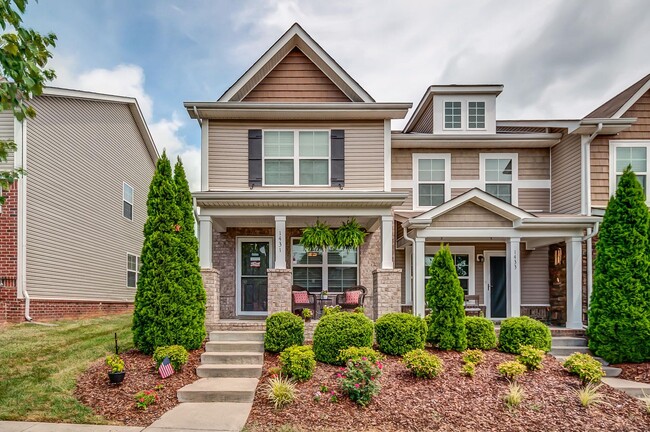 Photo - 1431 Riverbrook Dr Townhome