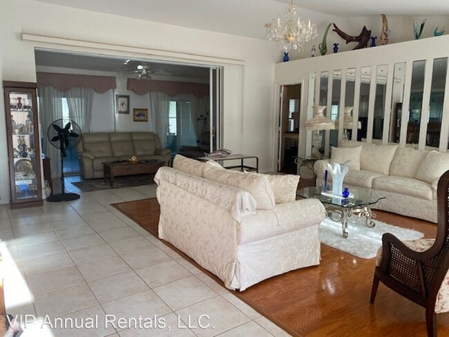 Building Photo - 3 br, 2 bath House - 1622 Cheshire Cir
