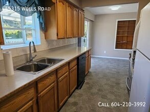 Building Photo - 45315 Wells Rd
