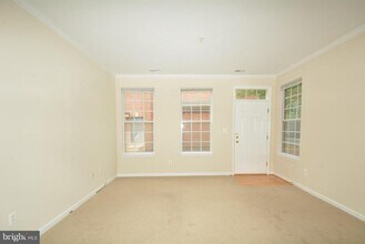 Building Photo - 2665 Manhattan Pl