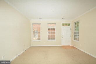 Building Photo - 2665 Manhattan Pl