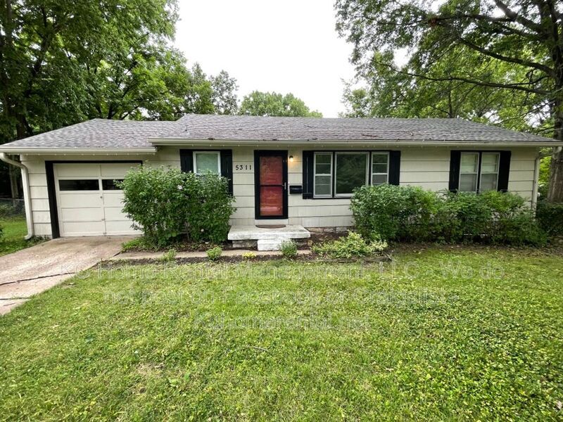 Primary Photo - 5311 Reeds Rd