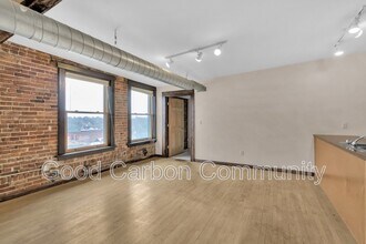 Building Photo - 346 Connecticut St