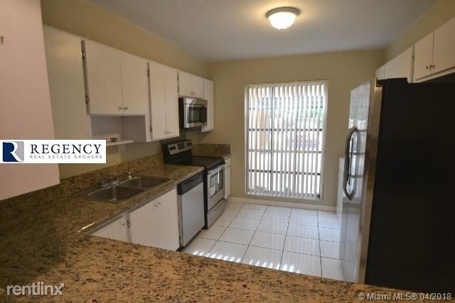 Building Photo - 2 br, 2 bath House - 19142 Bobolink Dr