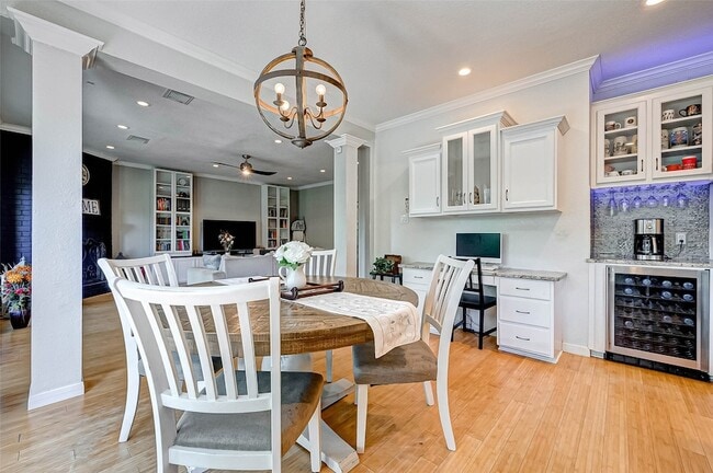 Photo - 14 Bradford Cir House