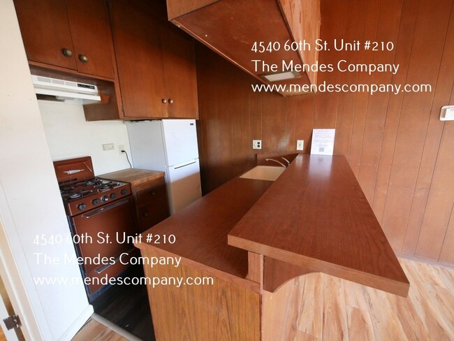 Building Photo - 2829 Nimitz Blvd