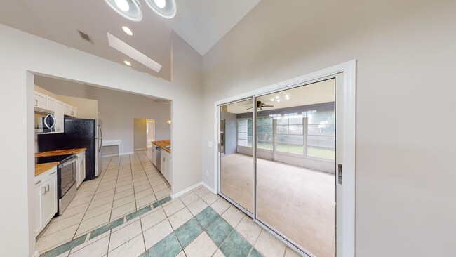 Building Photo - 3BR/ 2 BA Culdesac Home In Port St Lucie