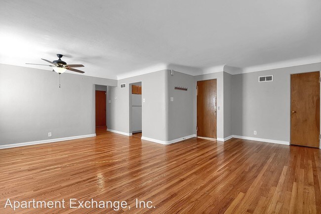 Foto del edificio - 7250 Dartmouth Ave