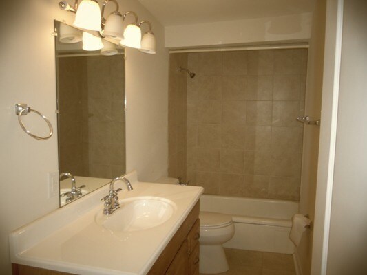 Foto del edificio - 2 Bed, 1 Bath Home in Greenville is Available