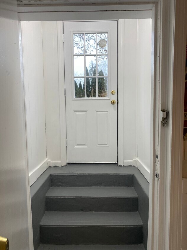 Entrance and Door - 2244 Nichols Ave