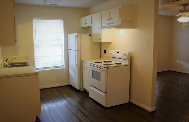 Foto del edificio - 3608WE