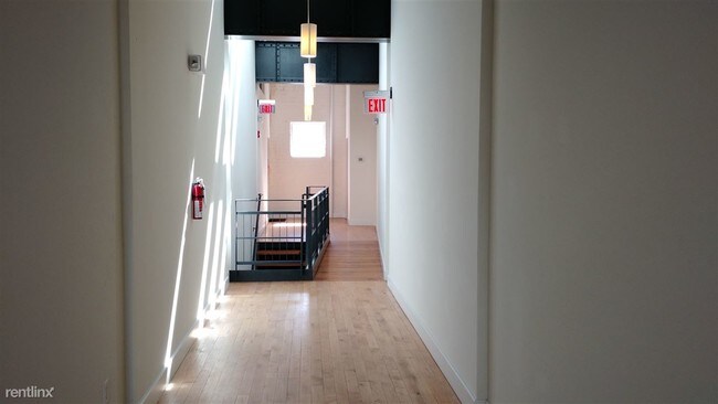 Foto del edificio - 408 N 3rd St