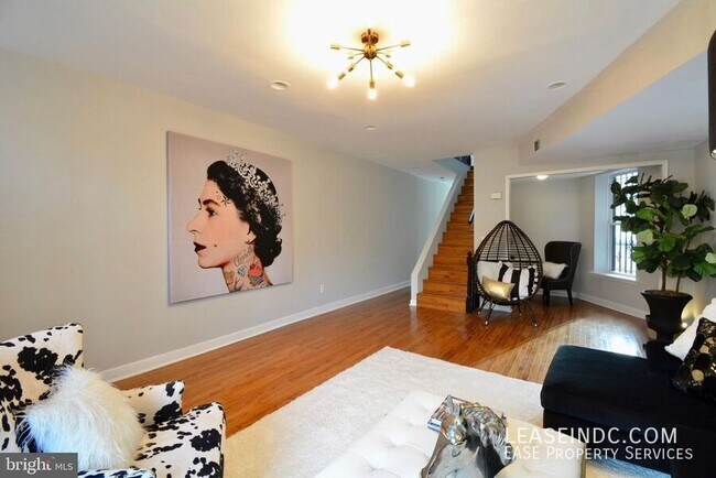 Foto del edificio - 633 14th St NE