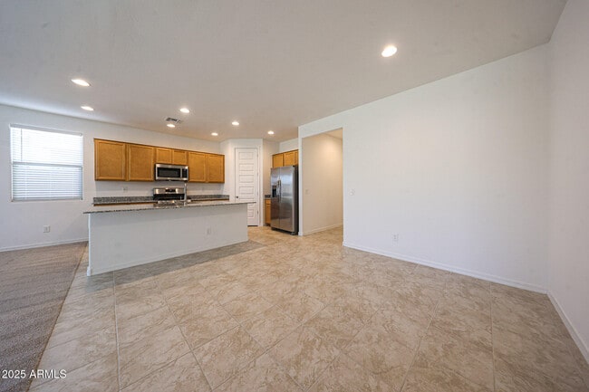 Foto del edificio - 25180 N 172nd Dr