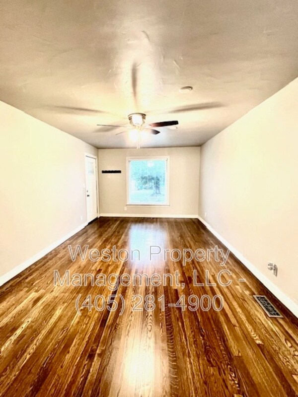 Foto del edificio - 2725 NW 64th St